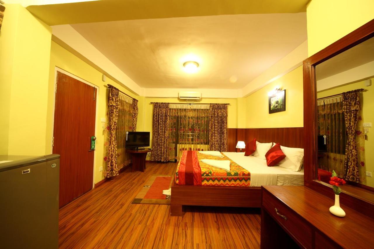 New Hotel Panda كاتماندو المظهر الخارجي الصورة