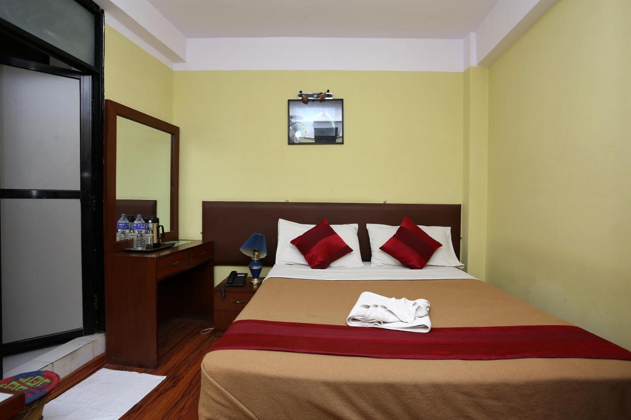 New Hotel Panda كاتماندو المظهر الخارجي الصورة