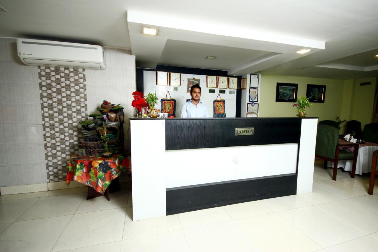 New Hotel Panda كاتماندو المظهر الخارجي الصورة