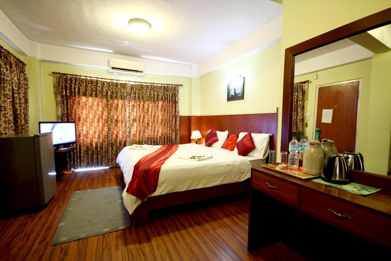 New Hotel Panda كاتماندو المظهر الخارجي الصورة