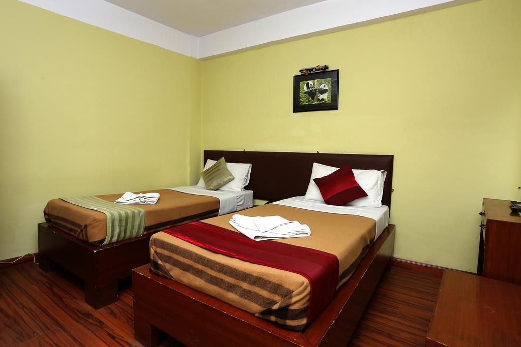 New Hotel Panda كاتماندو المظهر الخارجي الصورة