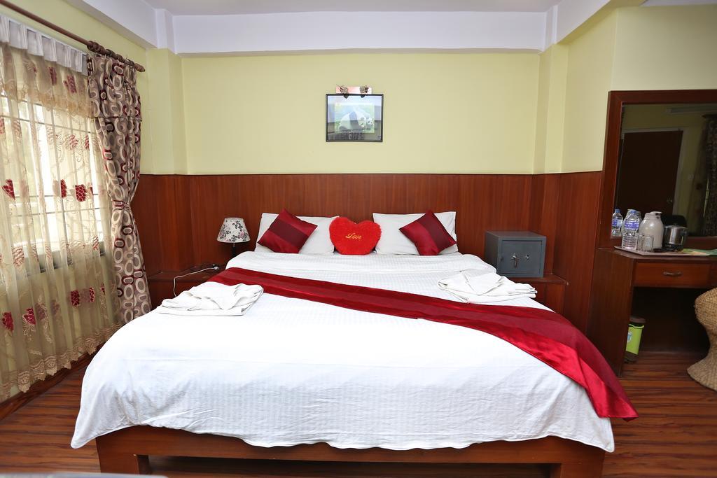 New Hotel Panda كاتماندو المظهر الخارجي الصورة